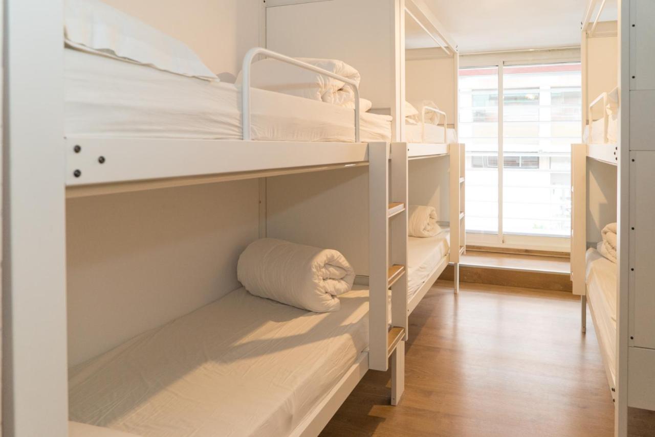 Pars Teatro Hostel (Adults Only) Barcelona Exterior photo